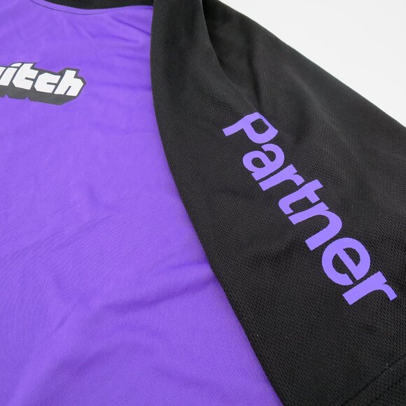 Twitch Partner Jersey TwitchCon 2019 Exclusive Size M Purple Black - Picture 8 of 14